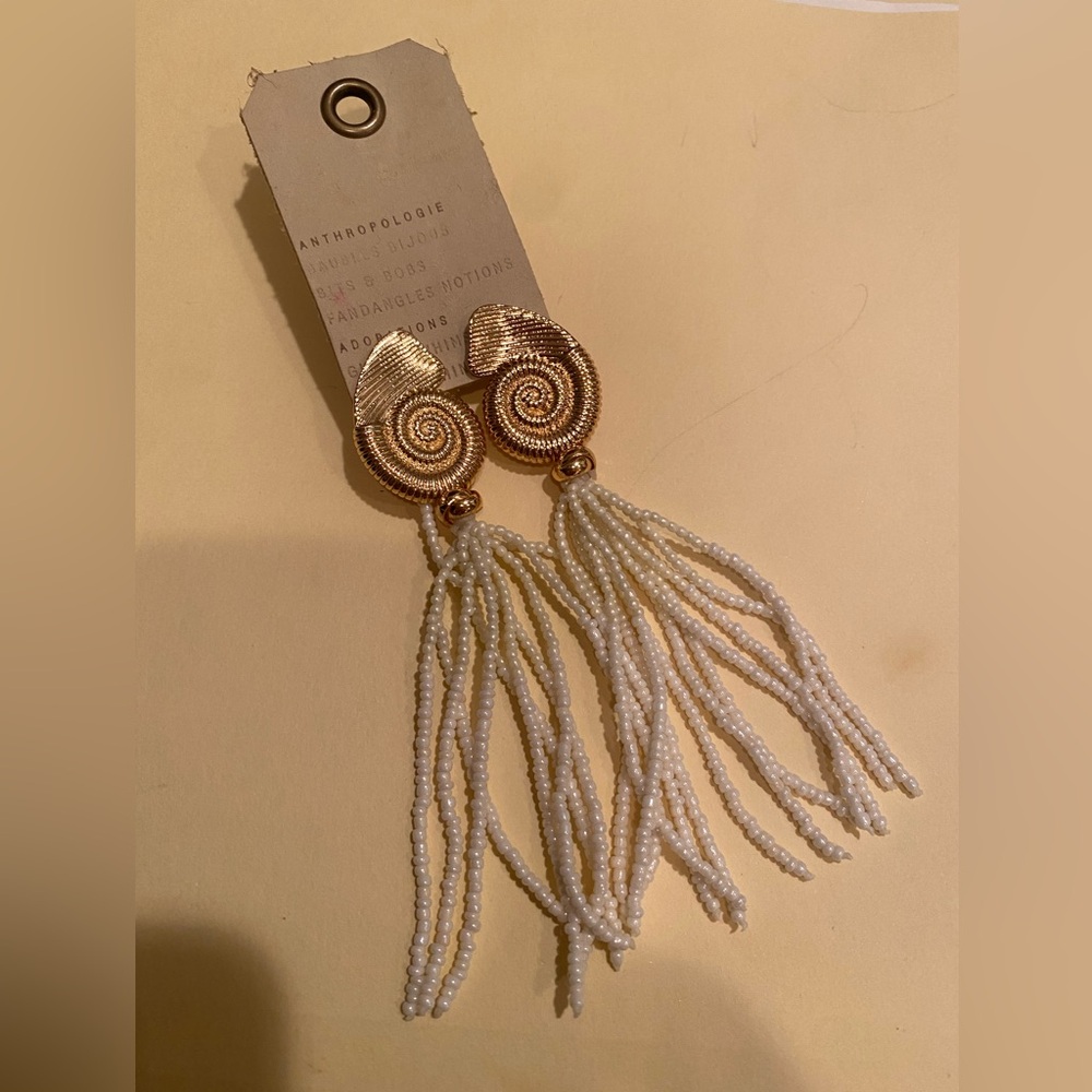 Anthropologie Gold Spiral Top White Beaded Shell Tassel Drop earrings 4” L